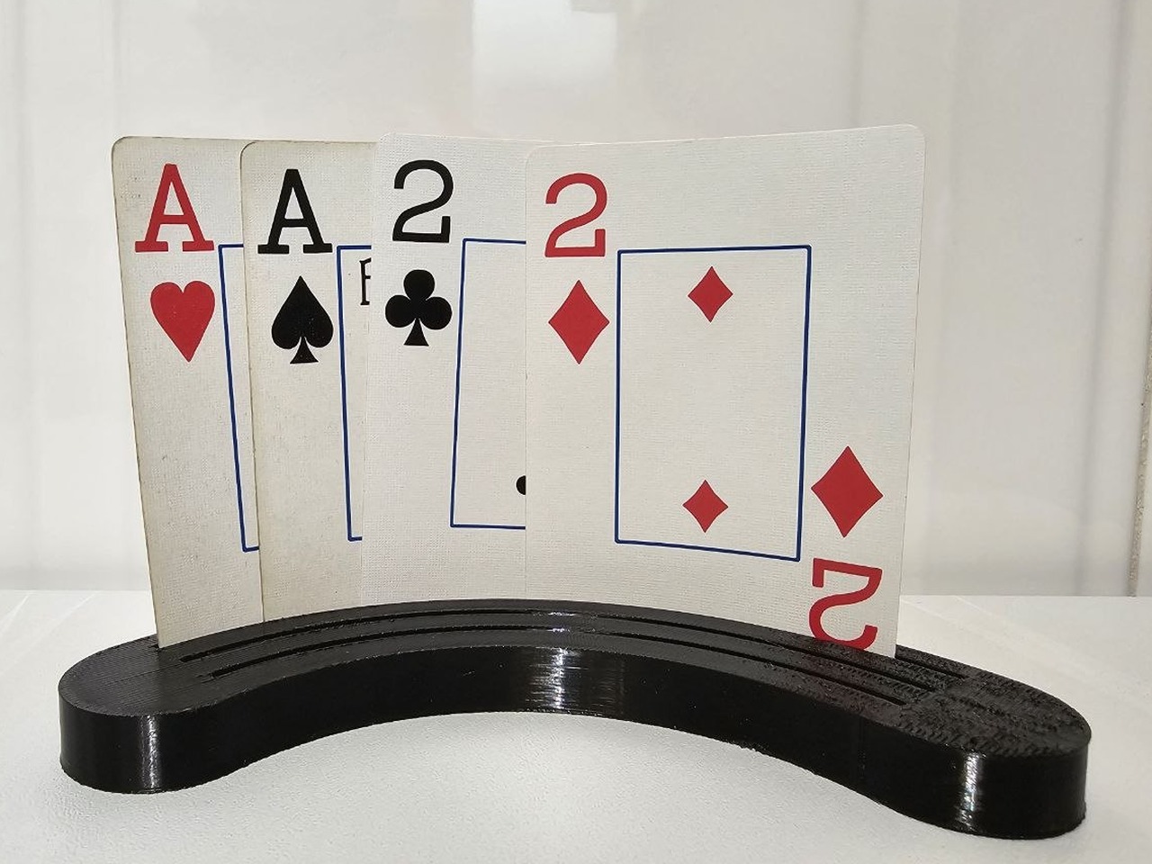 Fan Card Holder — soporte de cartas en abanico, 1 pieza
