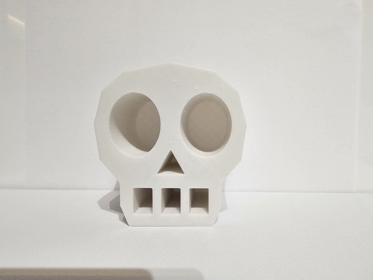 Calavera organizador — bote de lápices y organizador de escritorio